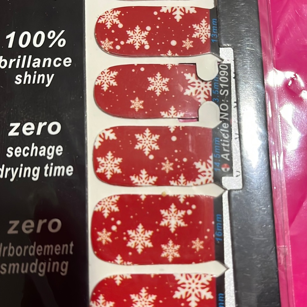 Christmas nail strips red / white snowflakes 🎄 NEW 14 strips